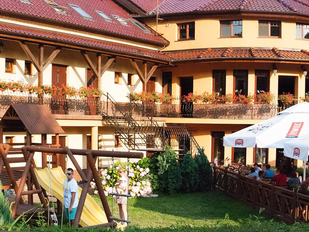 Sloneczny Dwor Bed and Breakfast Krynica Morska Exteriör bild