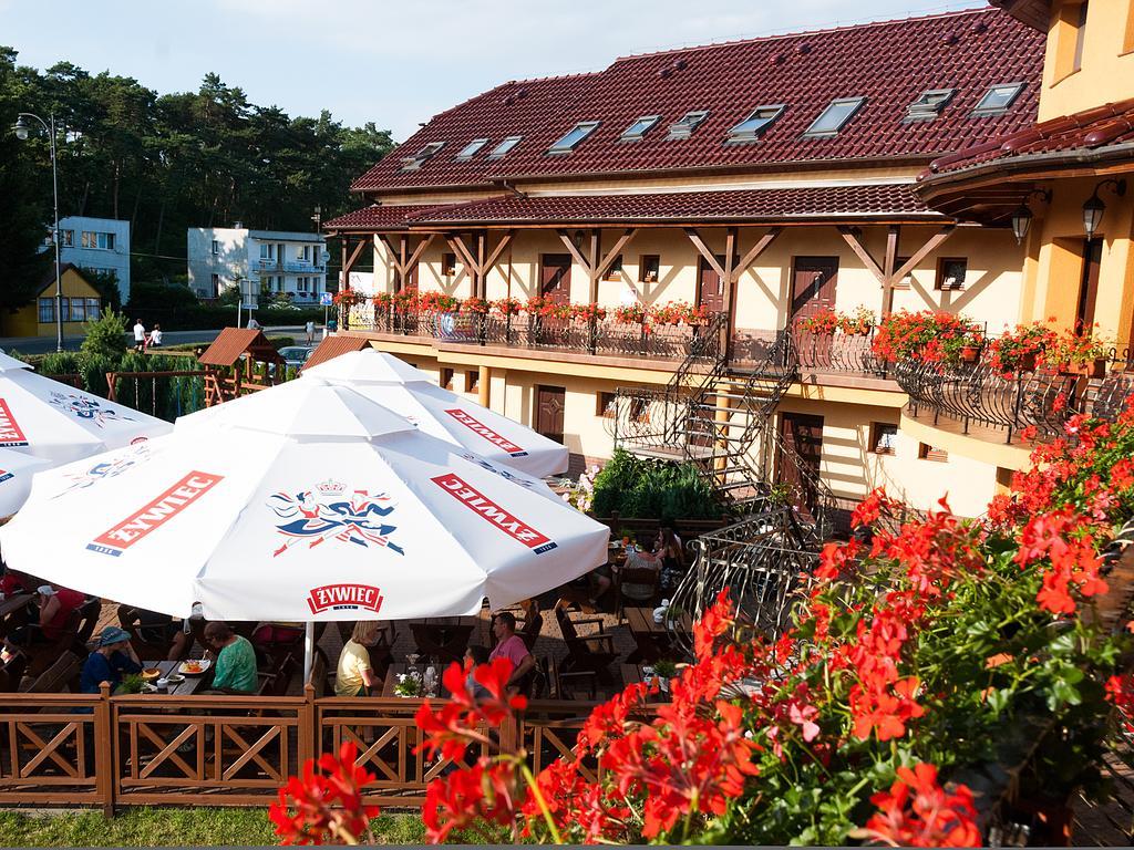 Sloneczny Dwor Bed and Breakfast Krynica Morska Exteriör bild